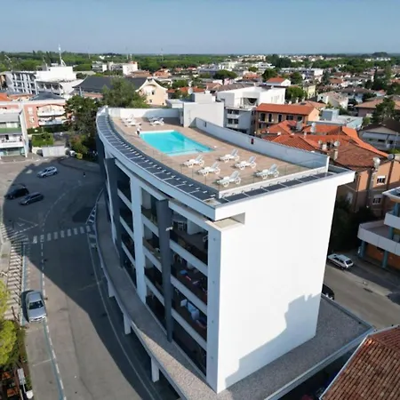 Ideal Getaway Flat With Pool And Parking Διαμέρισμα Μπιμπιόνε