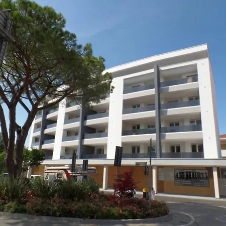 Ideal Getaway Flat With Pool And Parking Διαμέρισμα Μπιμπιόνε